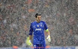 世俱杯直播-谁先出场？2025年世俱杯球员出场顺序与开局战术解析